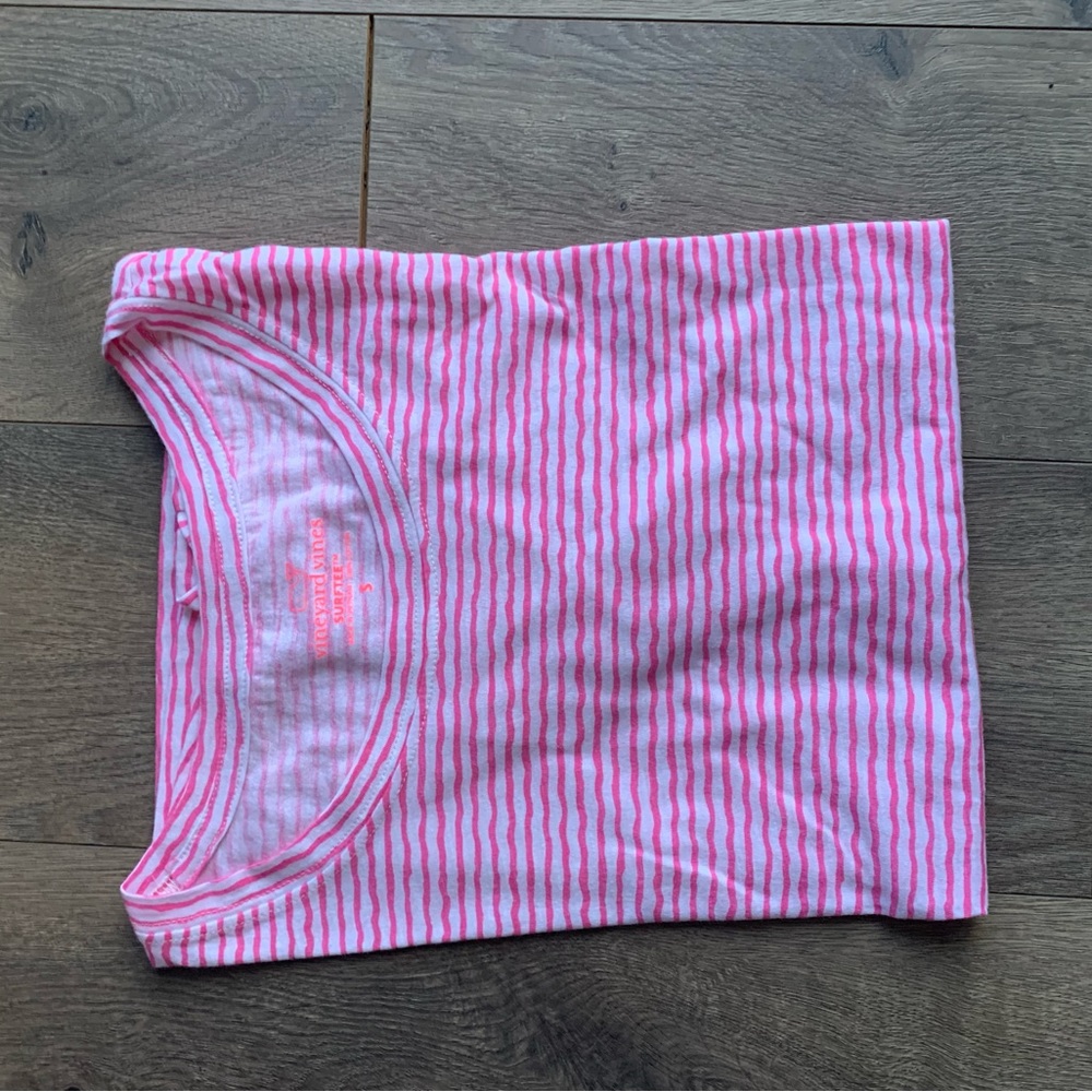Vineyard vibes short sleeve